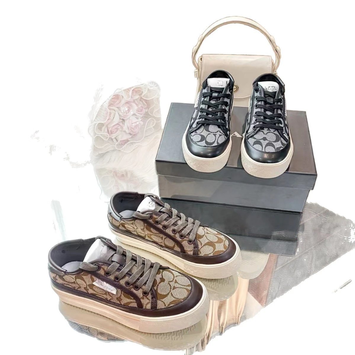 Tory Burch Sneakers Monogram Lace-Up Low-Top image 5
