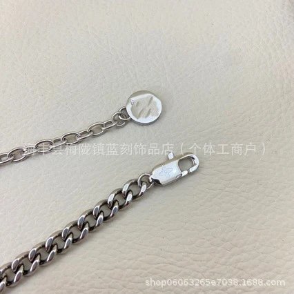 Louis Vuitton Chain Bracelet Silver Monogram Stars Bracelet - 5