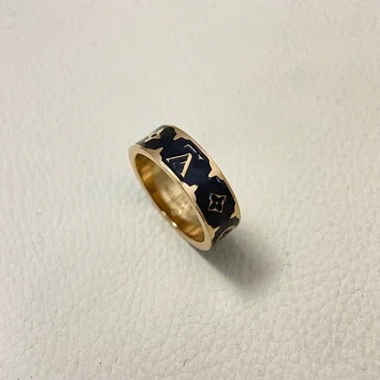 Louis Vuitton Jewelry Monogram Enamel Band Ring product detail image 3