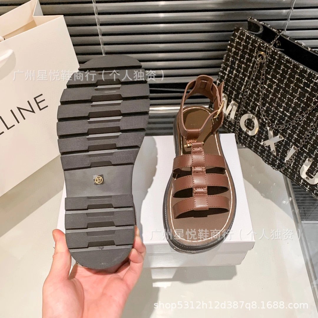 MOXIU Gladiator-Style Brown Leather Sandals - 8