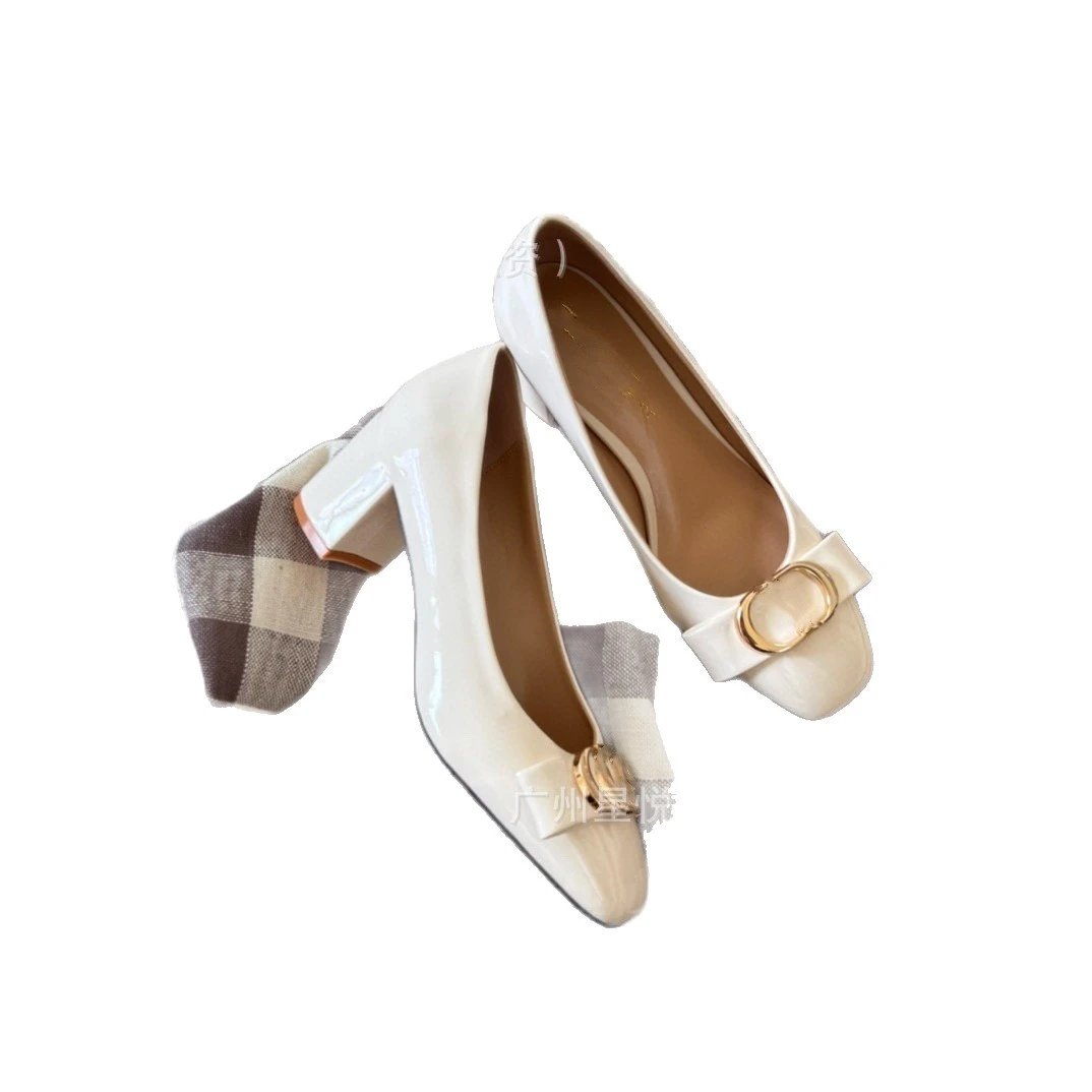 Unbranded High Heels Patent Mary Jane Pumps with Gold-Tone Buckle and Block Heel image 5