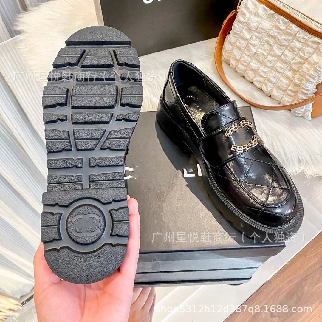 Chanel-inspired Quilted Loafers with CC Logo Buckle Black Leather Loafers - 7