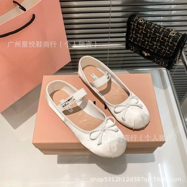 Miu Casual Shoes Bow Mary Jane Ballet Flats product detail image 6
