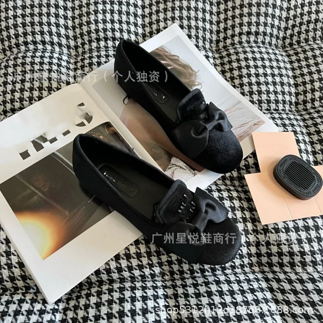 Unbranded Velvet embroidered square-toe loafers and backless mules product detail image 11