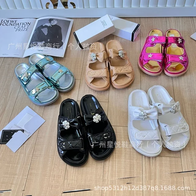 Chanel Slippers Quilted Double-Strap Bow Slide Sandals product detail image 2