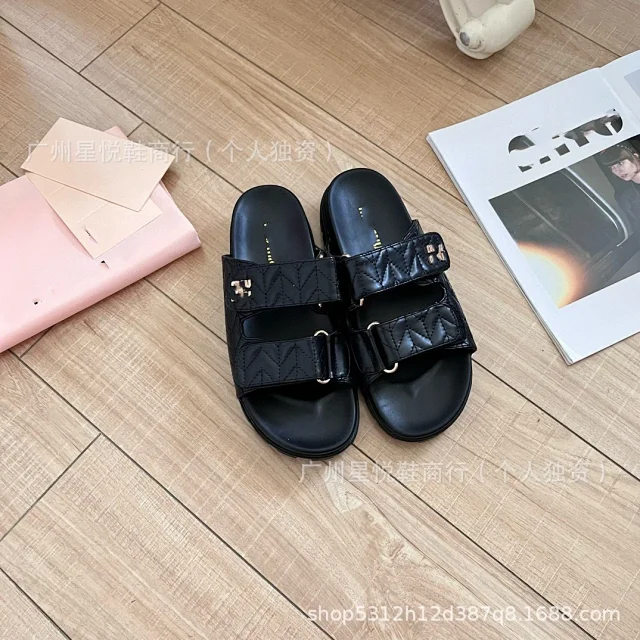 Miu Sandals Quilted double-strap hook-and-loop platform product detail image 4