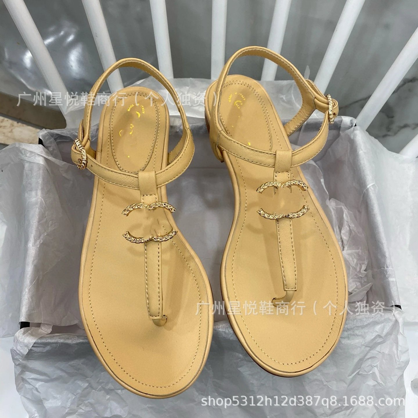 Chanel-Inspired CC Logo Thong Sandals Black Gold Sandals - 2
