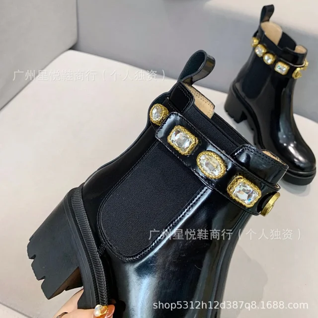 Unbranded Boots Embellished lug-sole Chelsea ankle product detail image 4