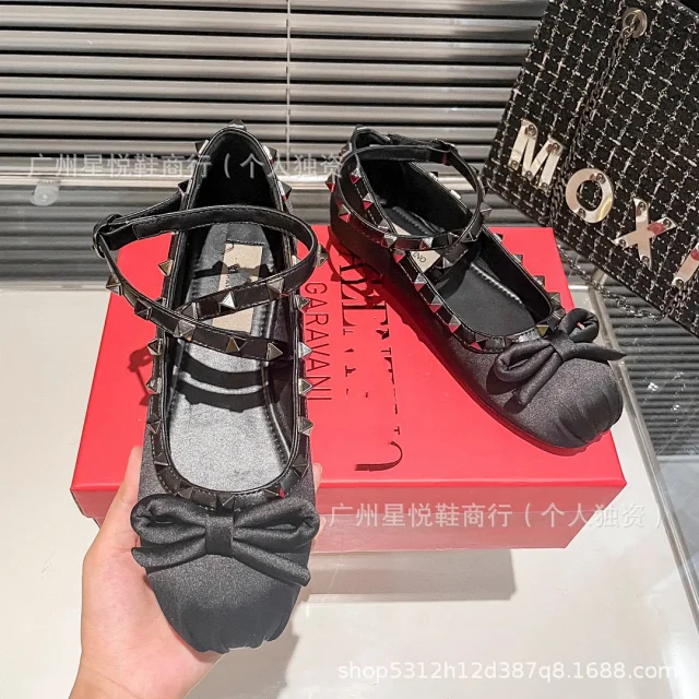 Valentino Casual Shoes Rockstud Bow Ankle-Strap Ballet Flats product detail image 7