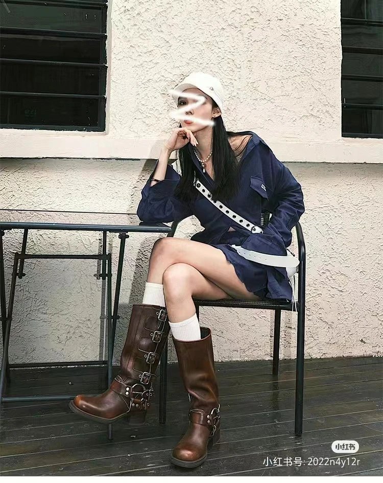 Saint Tears Metallic Silver Buckle Knee-Boots - 6