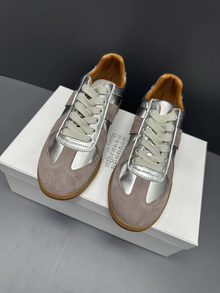 Maison Margiela Replica Sneakers White Black Beige Sneakers - 11