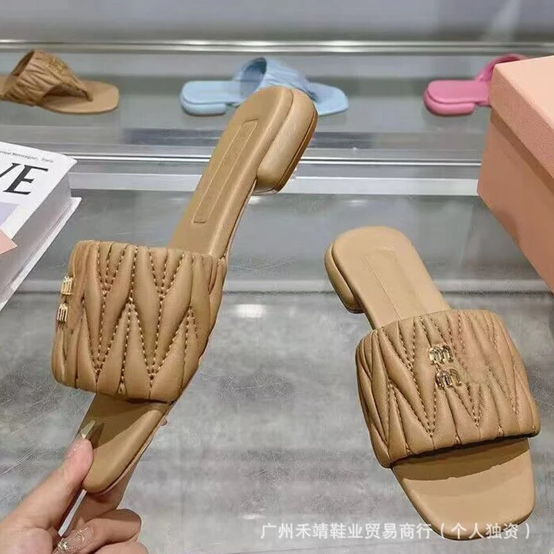 Miu Miu Matelassé Slide Pink Slippers - 2