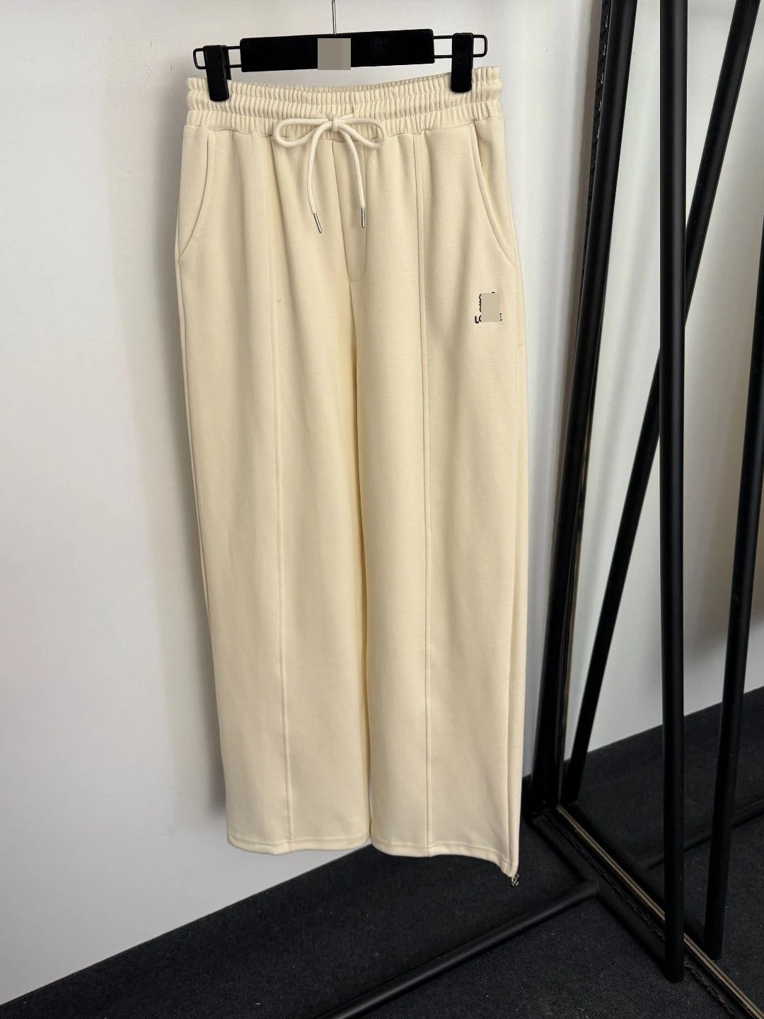 L...E Toggle Closure Knit Set Beige Casual-Set - 10