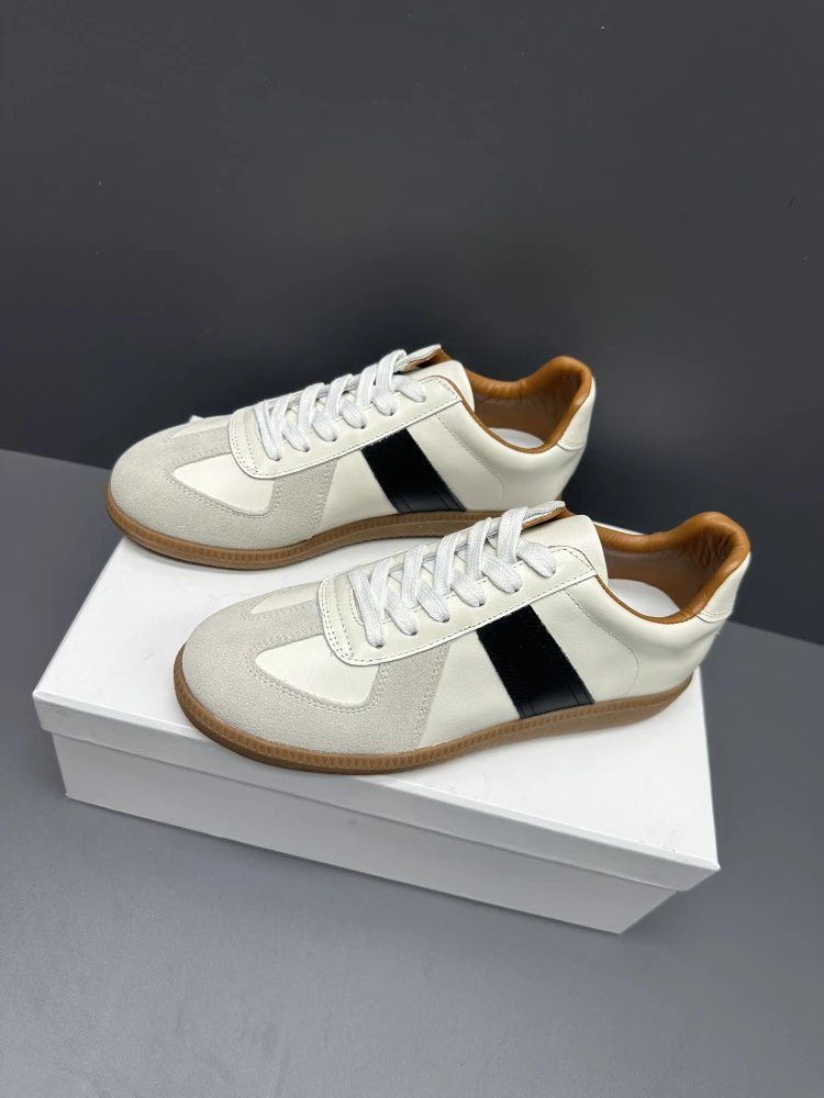 Maison Margiela Replica Sneakers White Black Beige Sneakers - 18
