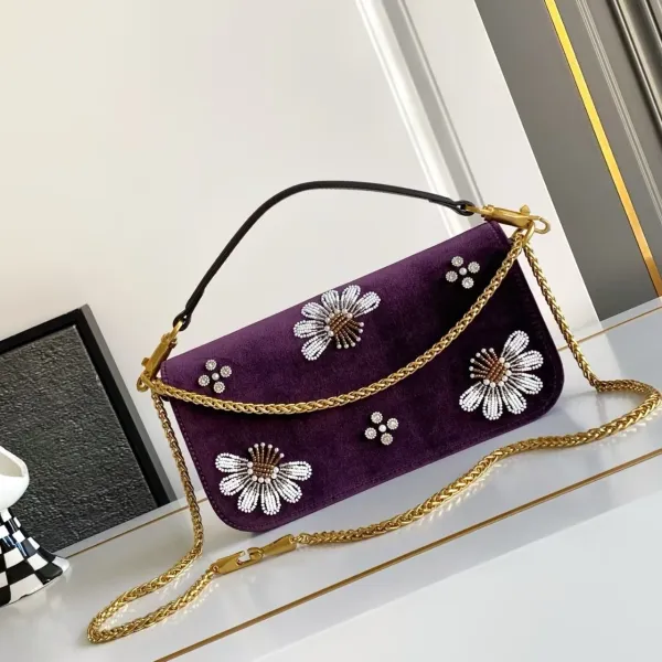 Valentino Garavani VLogo Embellished Velvet Shoulder Bag Yellow - 6