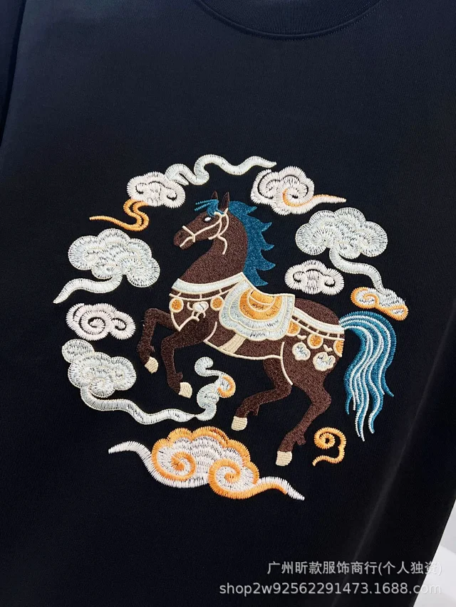 Dior T-Shirts Horse Embroidery product detail image 12