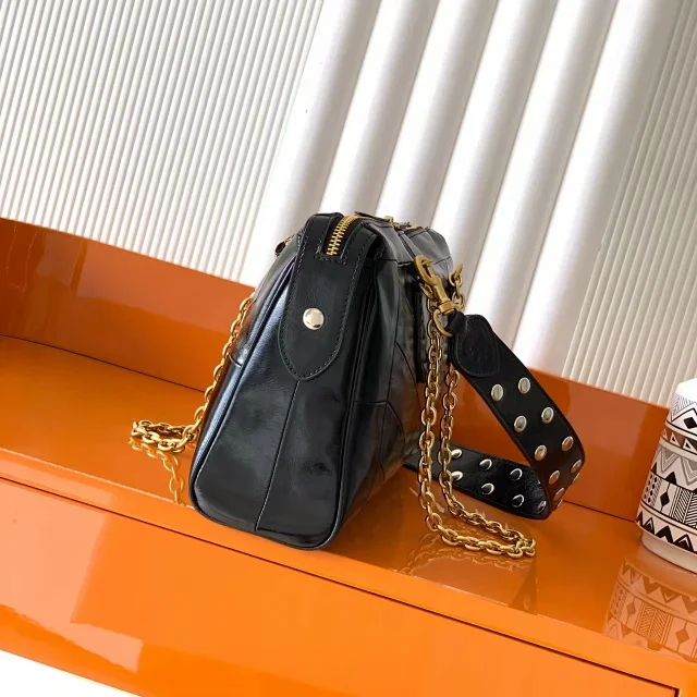 Unbranded 6008 / 6009 Chain-Strap Handbags product detail image 5