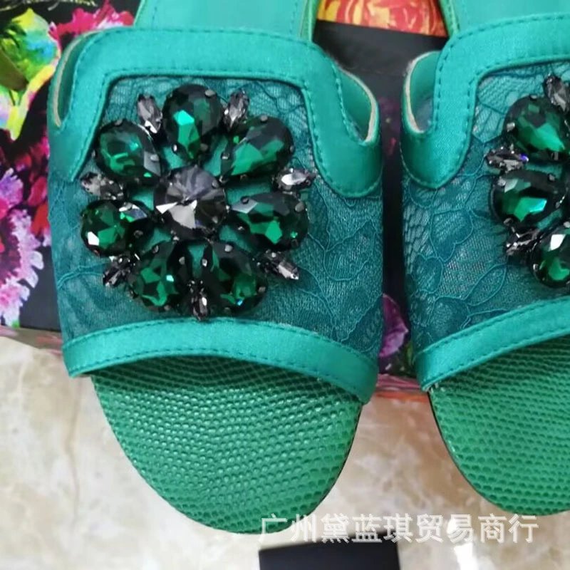Dolce & Gabbana Floral Embellished Black Lace Slippers - 3