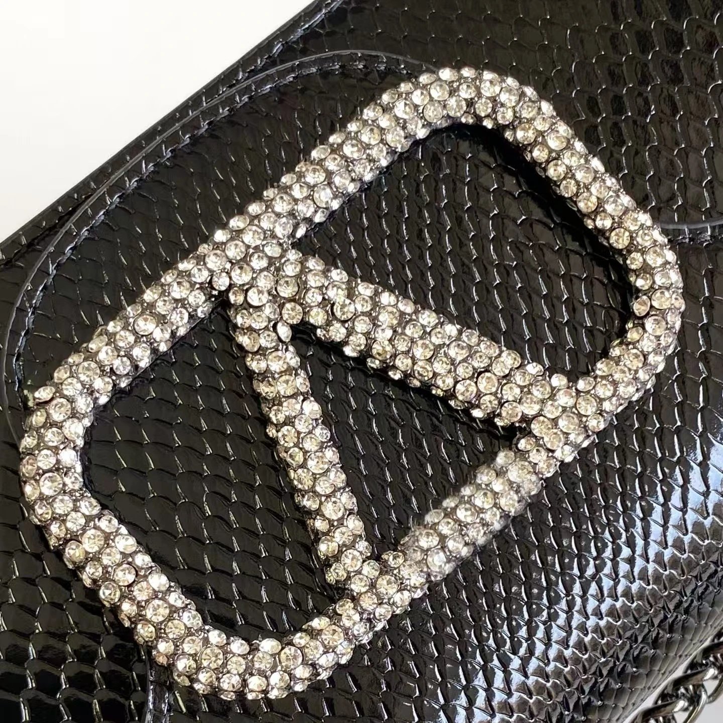 Valentino Garavani VLogo Chain Bag Snake-Print Metallic Rose Gold Shoulder Bag - 8