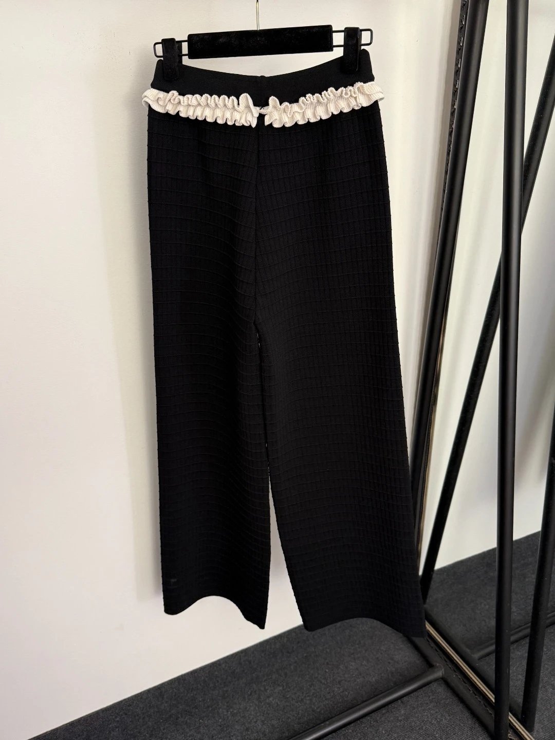 Chanel-Inspired Ruffled Waist Tweed Pants Pink - 10