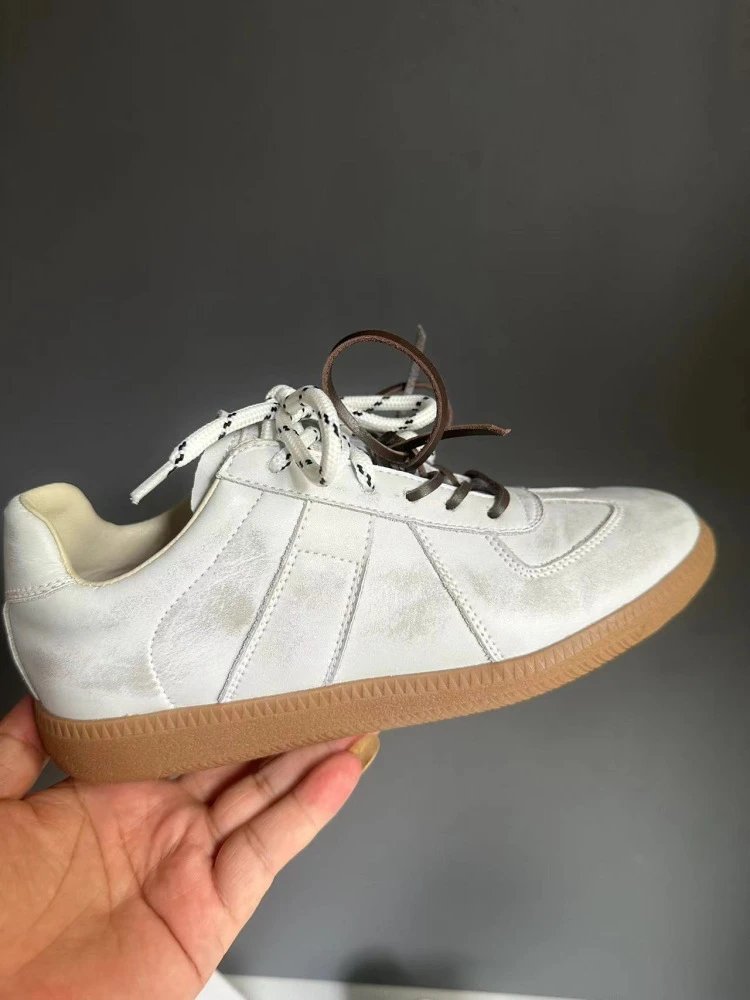 Maison Margiela Replica Sneakers Brown Suede with Contrasting Laces Sneakers - 6