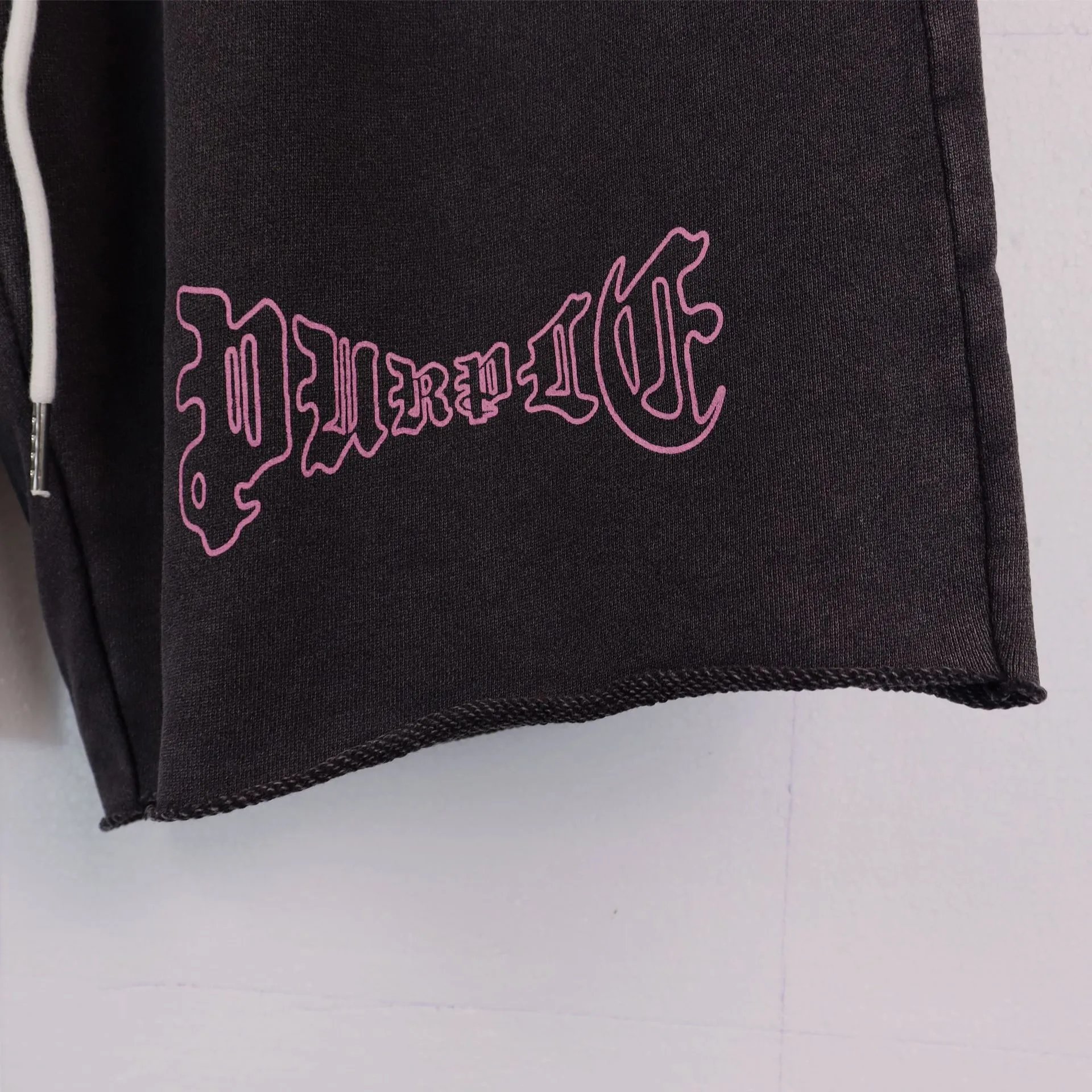 Gallery Dept. Distressed Logo Shorts Black - 21