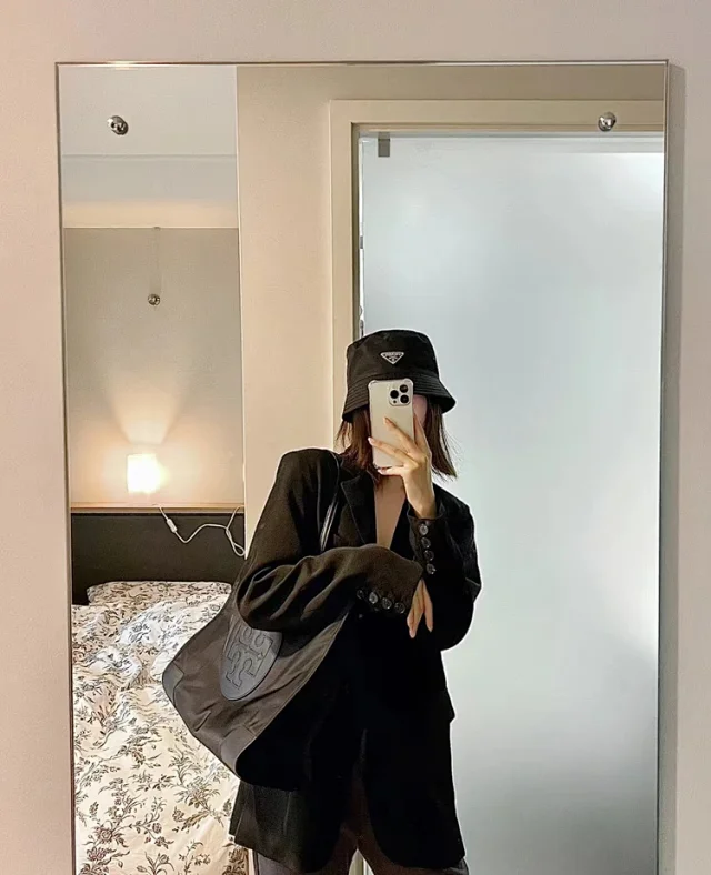 Tory Burch Handbags Nylon tote with Double T logo product detail image 8