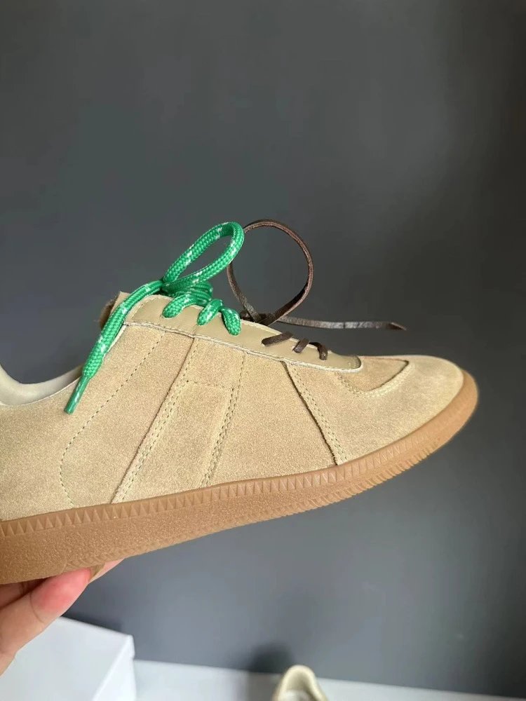 Maison Margiela Replica Sneakers Brown Suede with Contrasting Laces Sneakers - 21