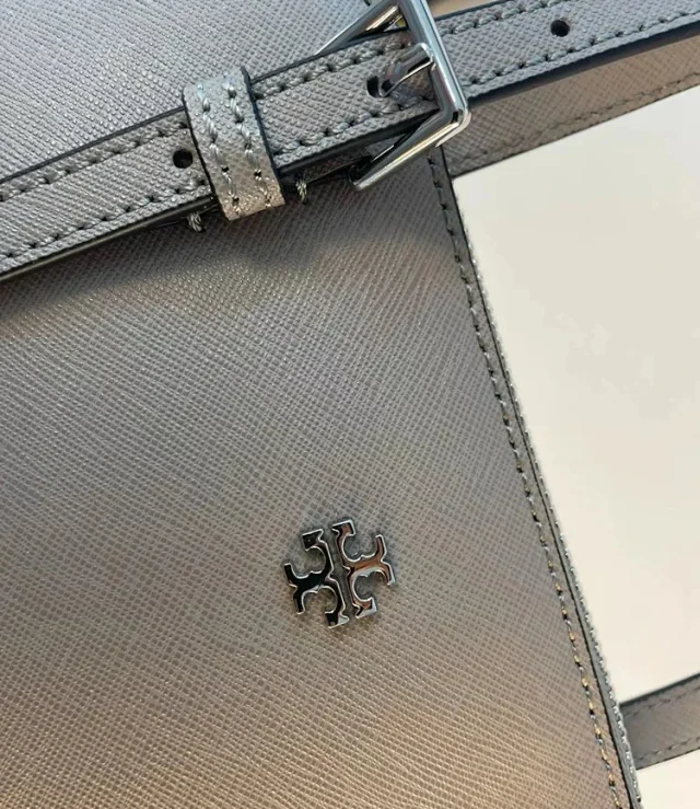 Tory Burch Handbags Dome top-handle bag with detachable shoulder strap product detail image 13