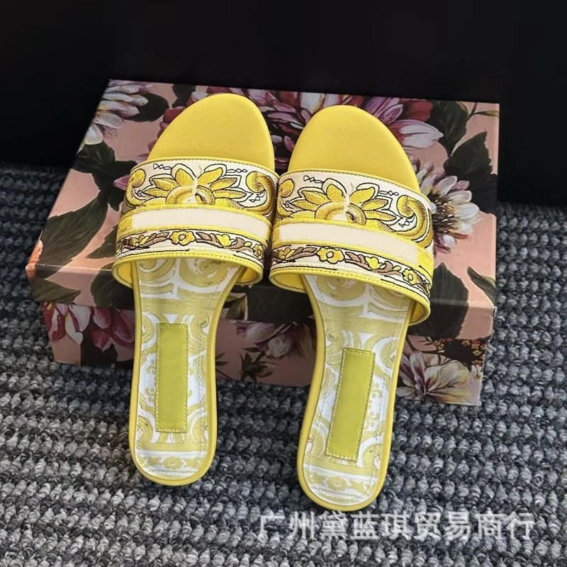 Versace Barocco Print Slide Sandals Purple Multicolor - 5
