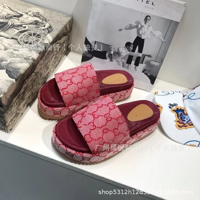 Gucci Slippers GG monogram platform slide product detail image 5