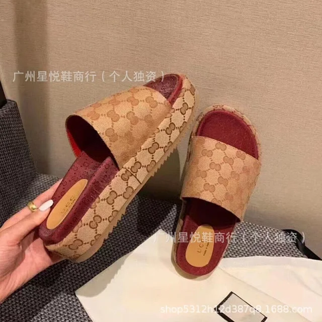 Gucci Slippers GG monogram platform slide product detail image 27