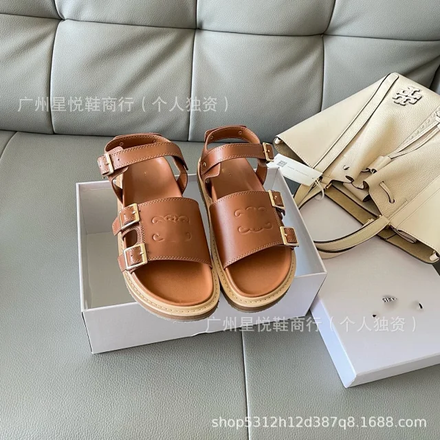 Tory Burch Sandals Double-T Logo Buckle product detail image 8