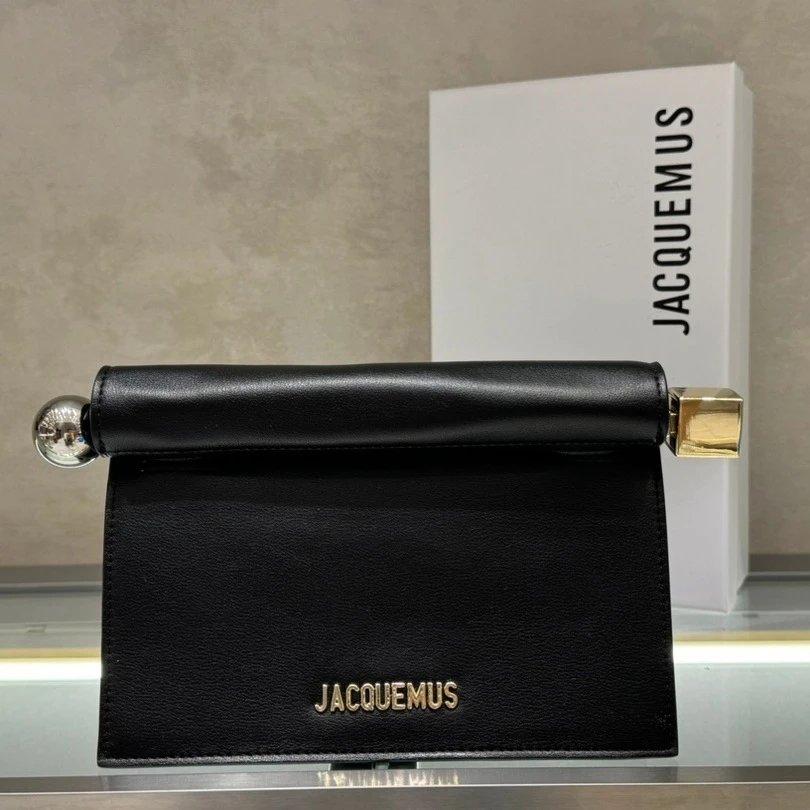 Jacquemus Crossbody Bags Roll-top flap bag with ball-end hardware image 2