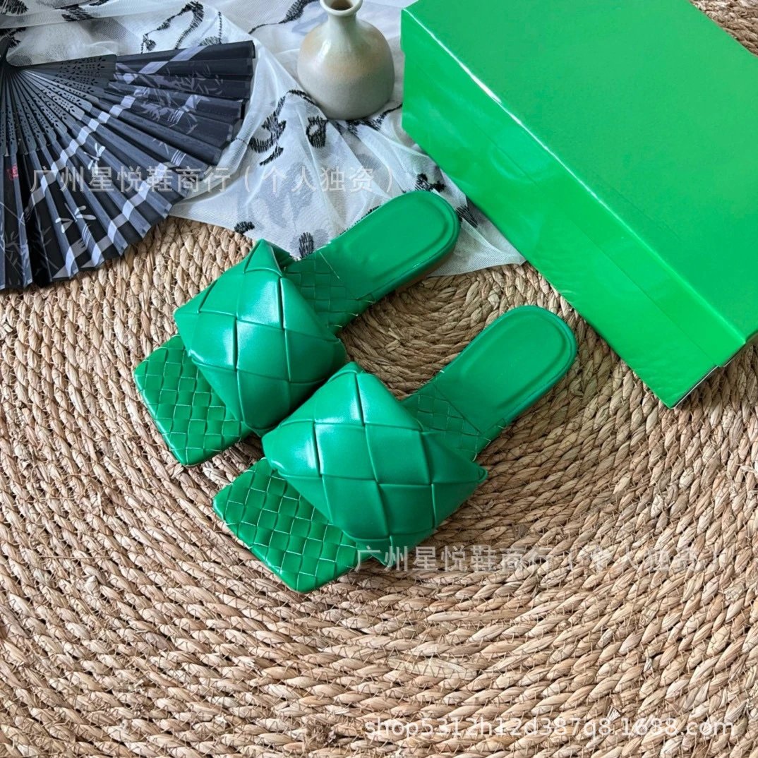 Bottega Veneta Intrecciato Green Mule Sandals - 4
