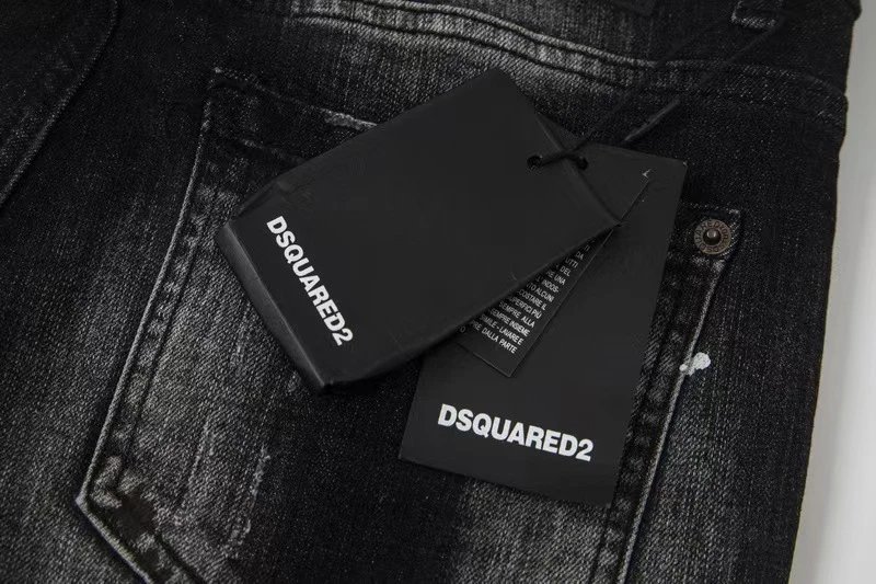 Dsquared2 Graffiti-Print Distressed Denim Shorts Black - 15