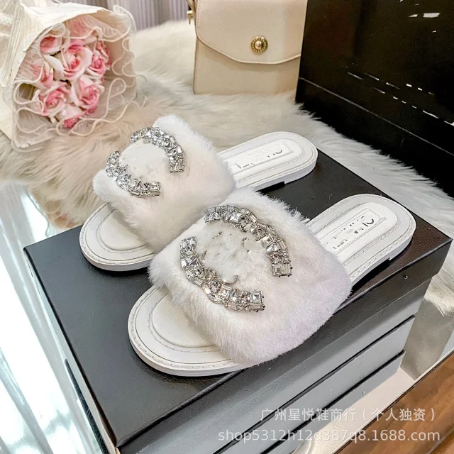 Unbranded Slippers Faux-Fur Rhinestone Buckle Slide product detail image 3
