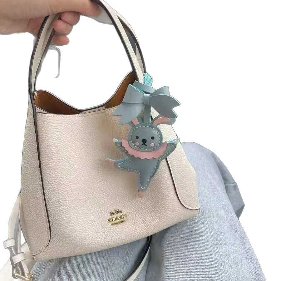 Coach Handbags Hadley Hobo 21 image 5
