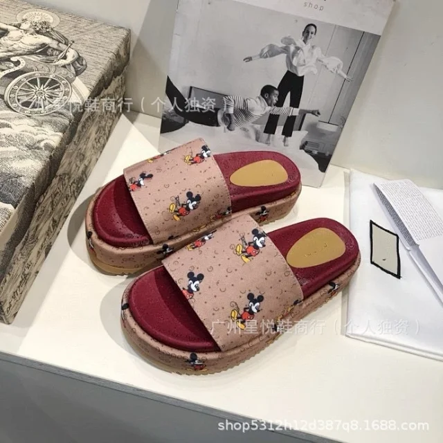Gucci Slippers GG monogram platform slide product detail image 3