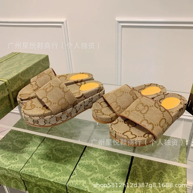 Gucci Slippers GG monogram platform slide product detail image 19