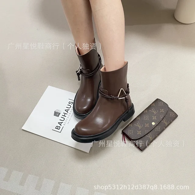 Unbranded Boots Low-Heel Ankle with Braided Strap and Metal Triangle Detail product detail image 2