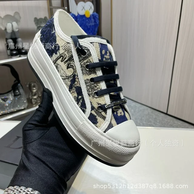 Dior Sneakers Low-Top Platform Oblique Jacquard product detail image 19