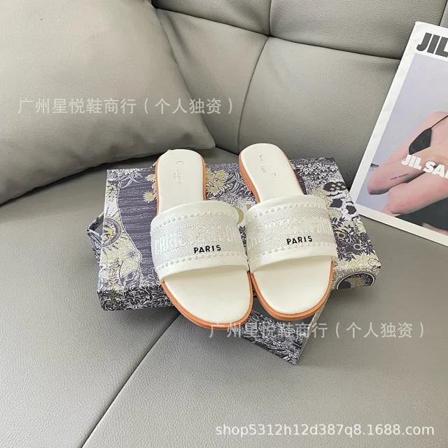 Dior Slippers Perforated Logo Strap Slide product detail image 17