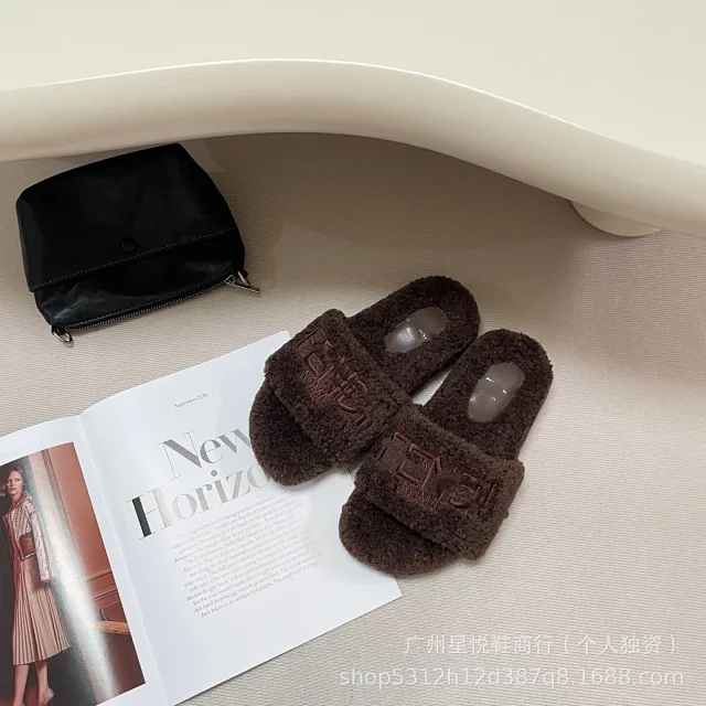 Fendi Slippers Shearling Logo Strap product detail image 6