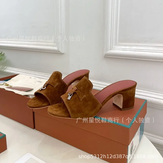 Unbranded Suede bow and padlock-detail mule sandals product detail image 13
