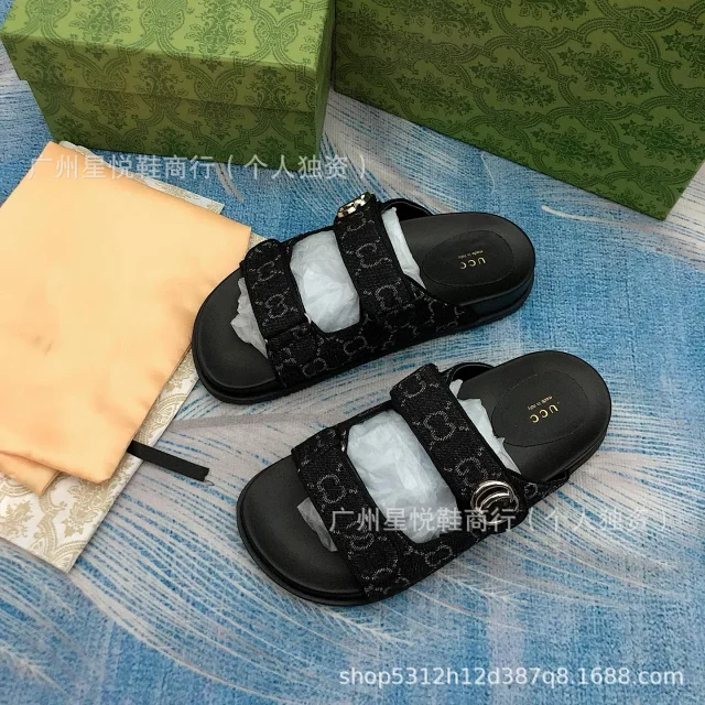 Gucci Sandals Rhinestone Double G Two-Strap Velcro Slide product detail image 10