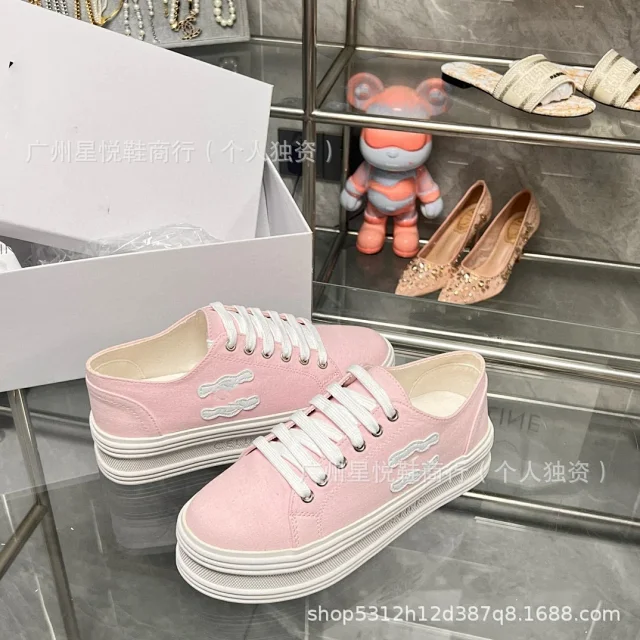 Unbranded Sneakers Low-Top Canvas Platform with Crocodile Appliqué product detail image 11