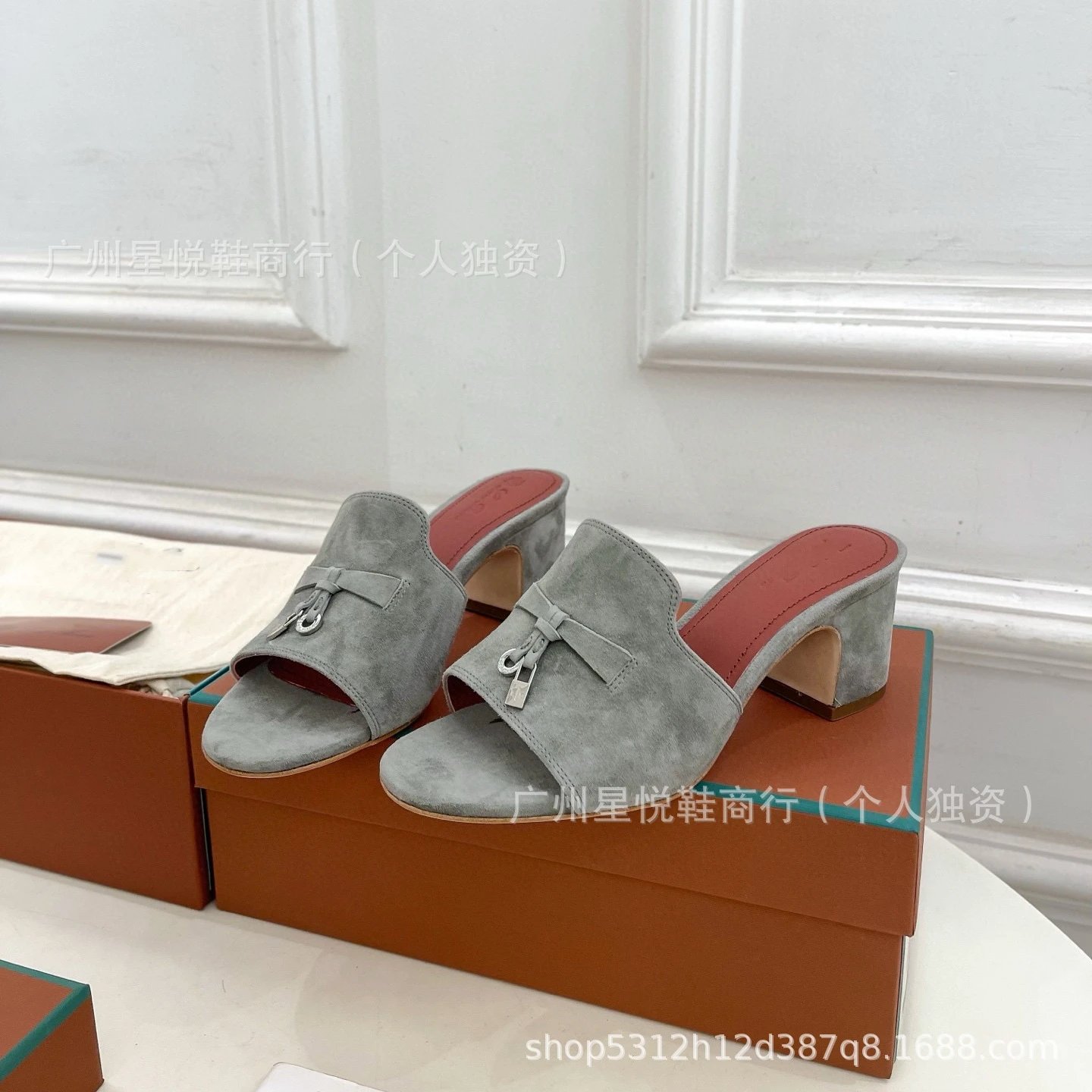 Hermès Oran Mule Yellow Suede Block Heel Sandals - 21
