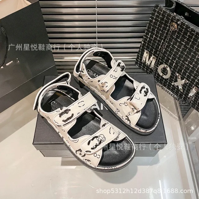 Chanel Sandals Printed Hook-and-Loop Strap product detail image 14