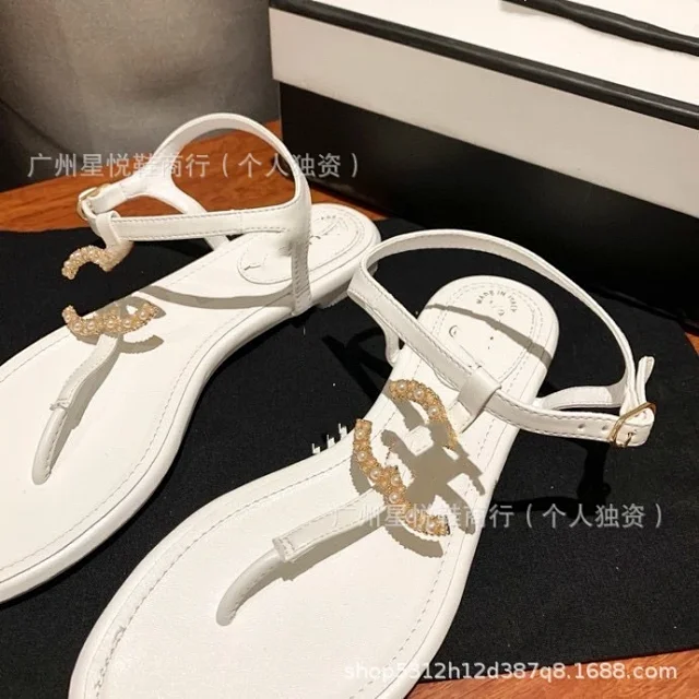 CHANEL Sandals Pearl Double C T-Strap Flat product detail image 23